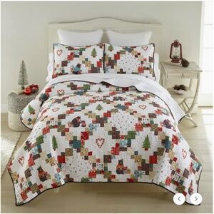 Christmas Holiday Printed Patchwork King Quilt Set Festive Vintage Whimsical